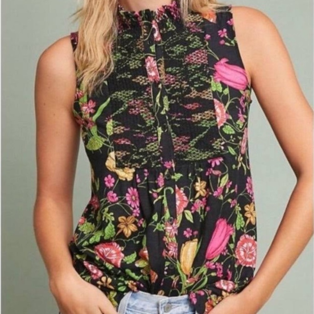 Anthropologie Akemi + Kin Christine Ruffled Smocked Floral Top Blouse XS